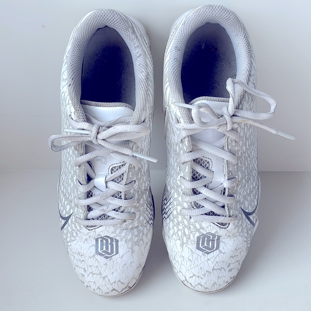Nike Vapor Football Cleat